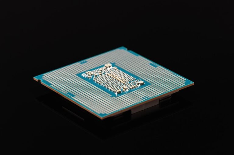 Linux Kernel Ends Support for Intel 486 CPUs After 18 Years of Legacy Computing